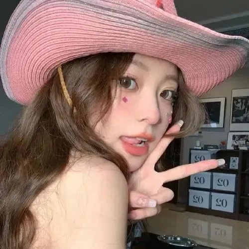 他的三个女儿